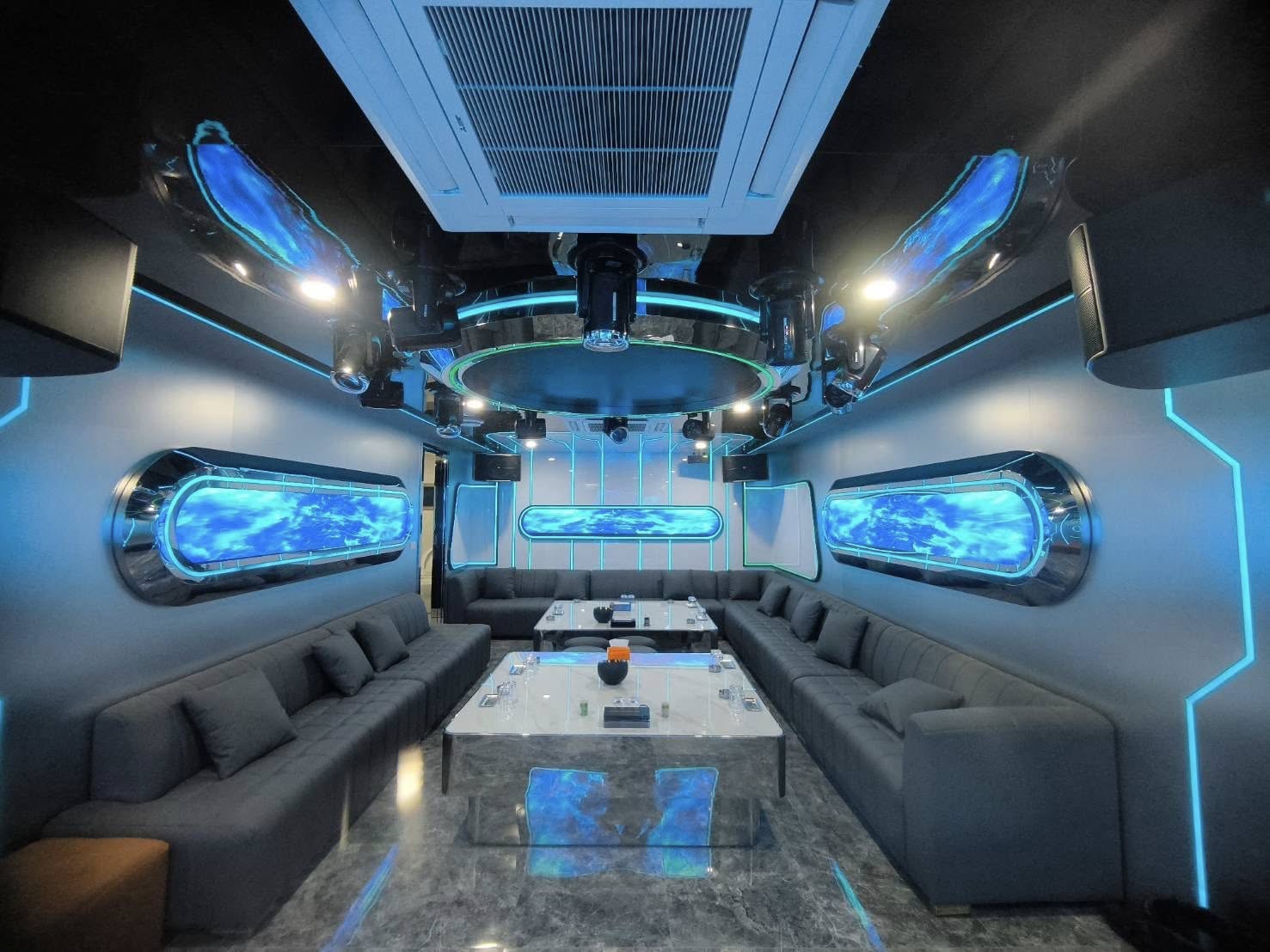 曼谷KTV内部装修